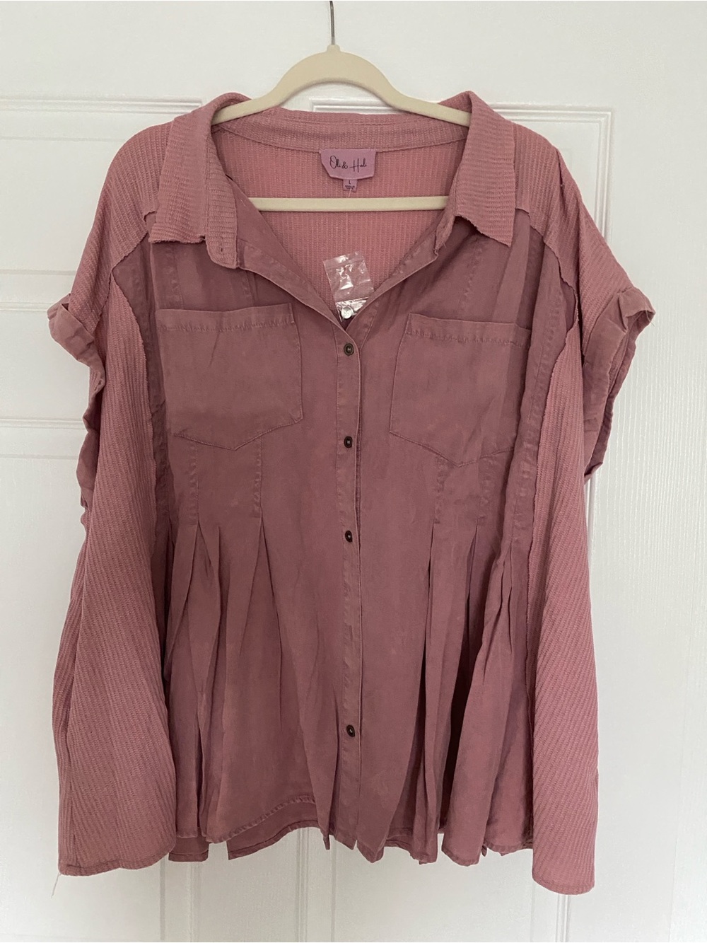Oli & Hali Mauve Button-Front Women's Blouse
